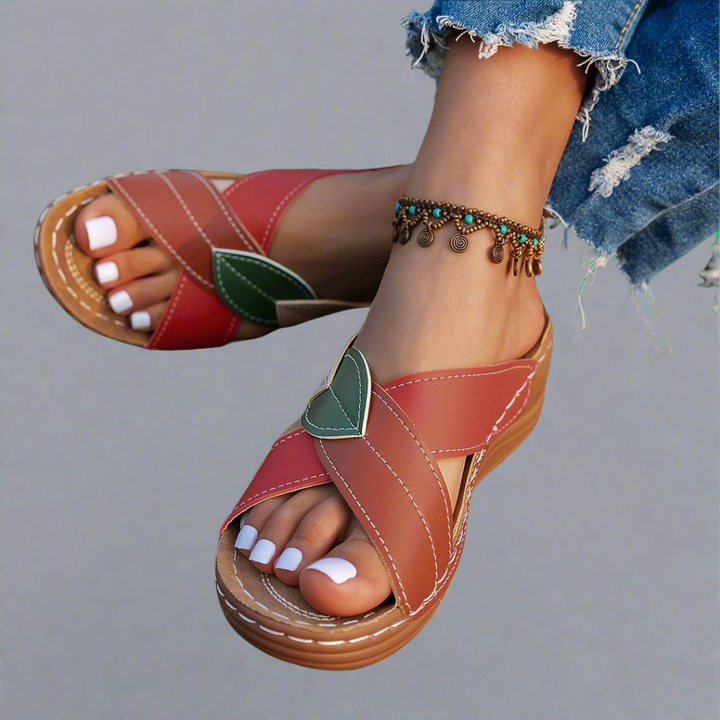 Nina – Handgemachte Damen Sandalen mit Absatz aus Leder