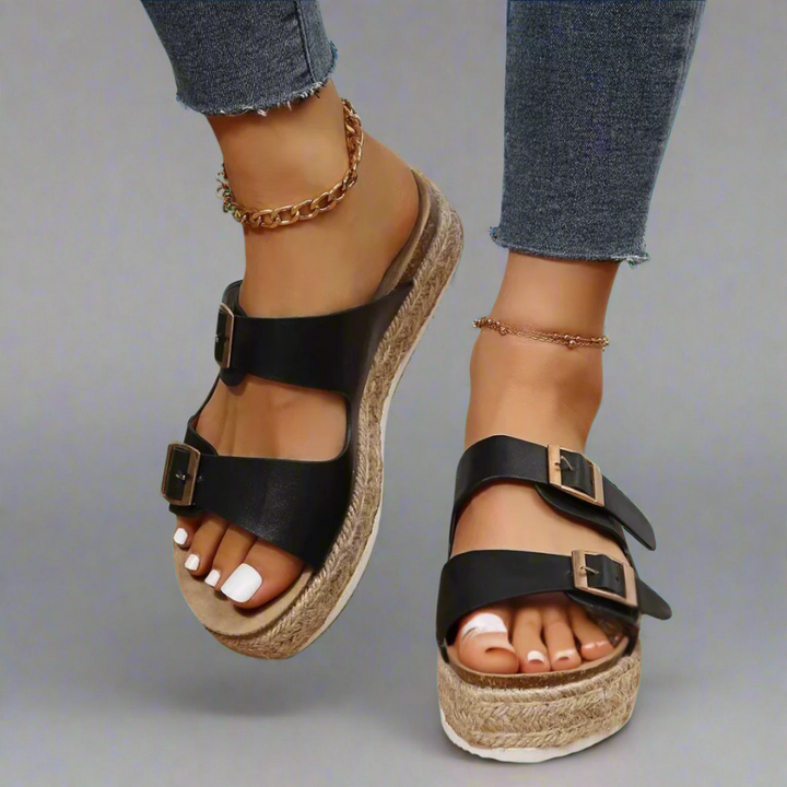 Elfriede | Sandale aus hochwertigem, glänzendem Leder