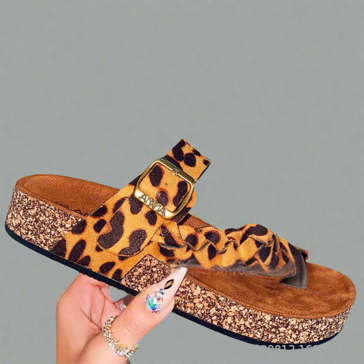 Josepha | Bequeme Lederpantoletten aus hochwertigen Materialien für den Sommer