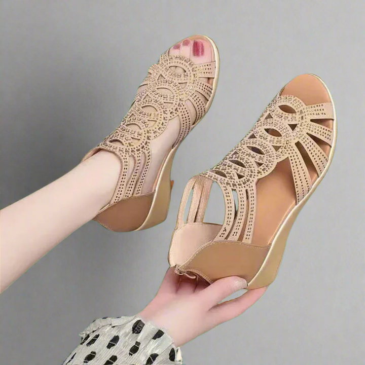 Senta | Handgefertigte römische Sandale aus hochwertigem Leder