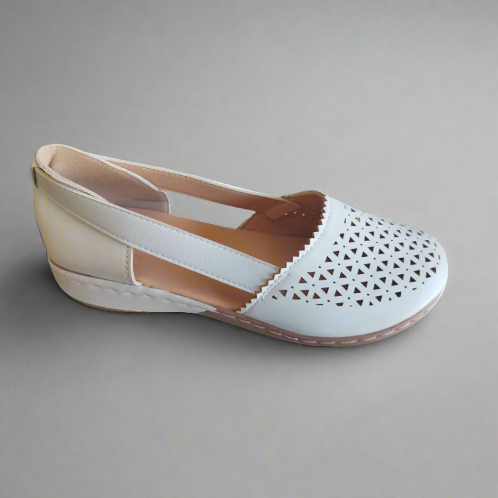 Leandra | Bequemer orthopädischer Pantoffel aus hochwertigem Material