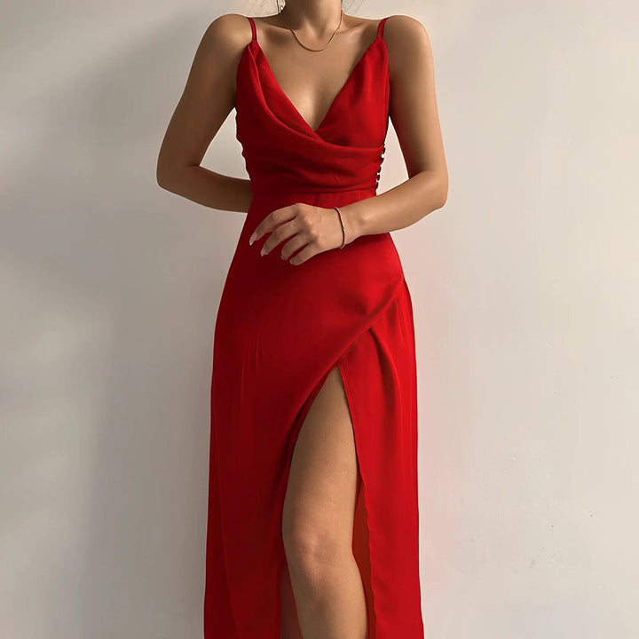 Carina – Elegantes Damenkleid mit V-Ausschnitt und Spaghettiträgern