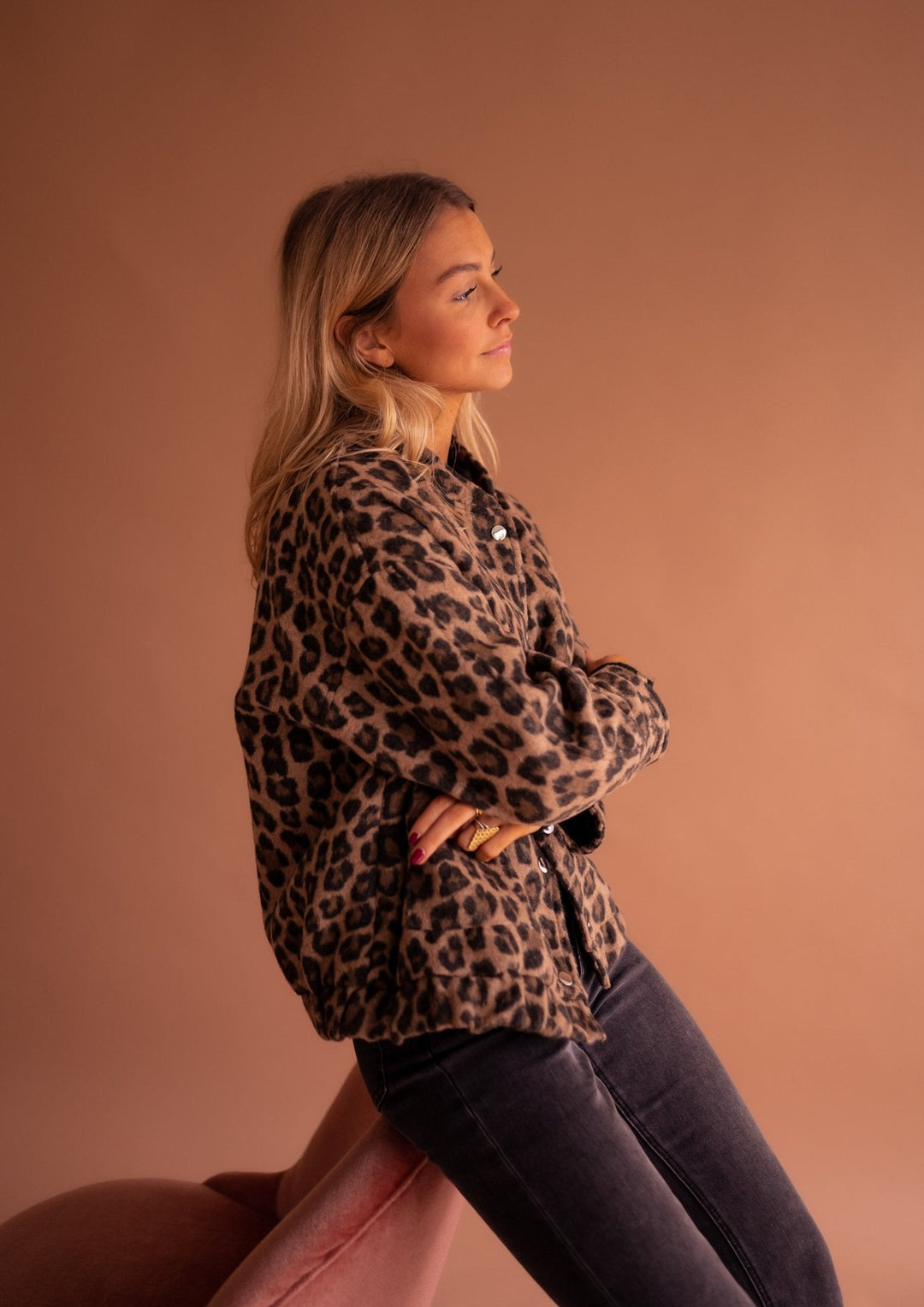 Charlene – Elegante Damenjacke mit Leopardenmuster